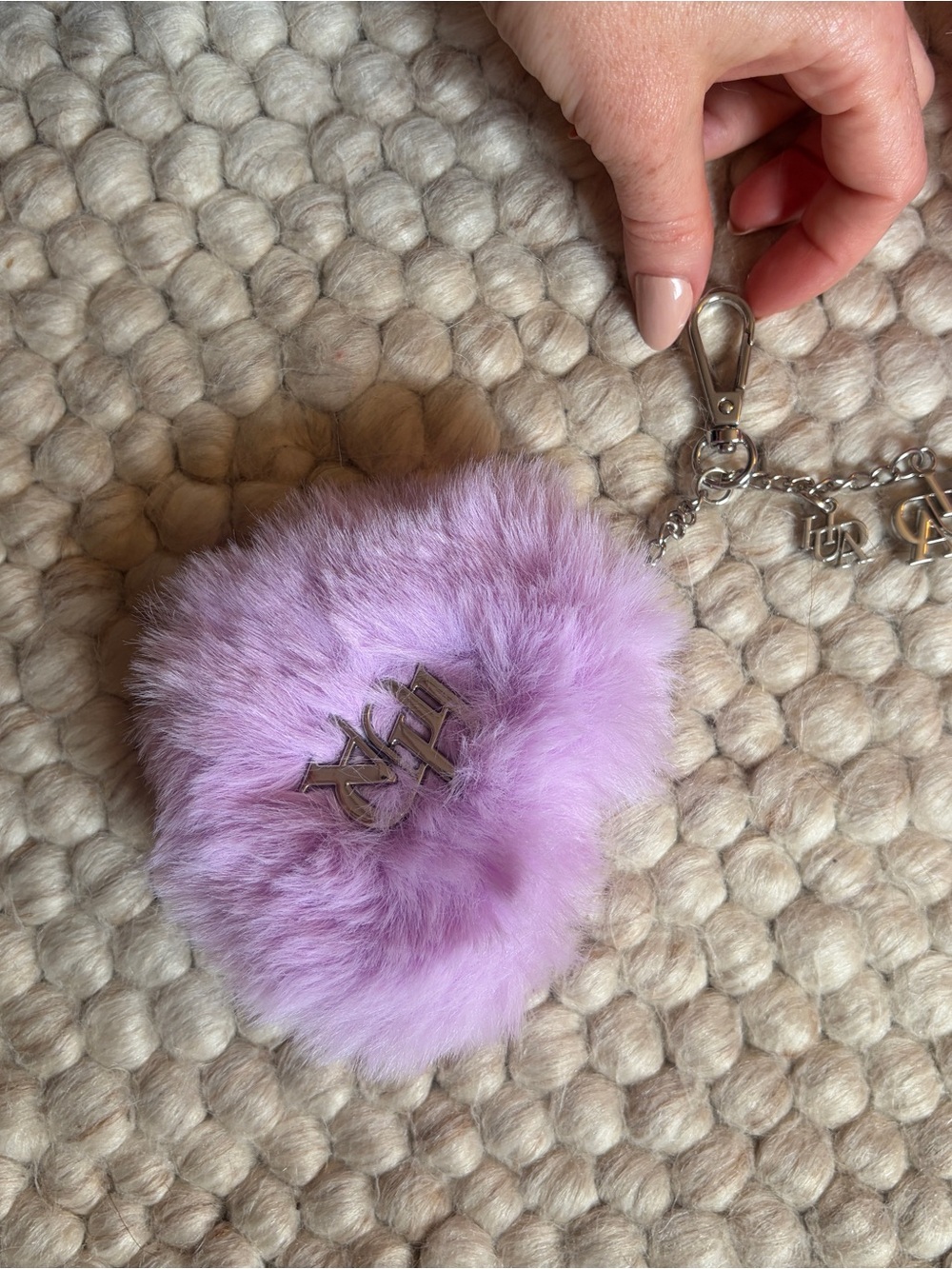 Huda purse and key chain mirror - Picture 3 of 5